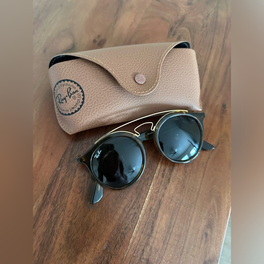 Ray-Ban Gatsby Polarized Round Sunglasses
